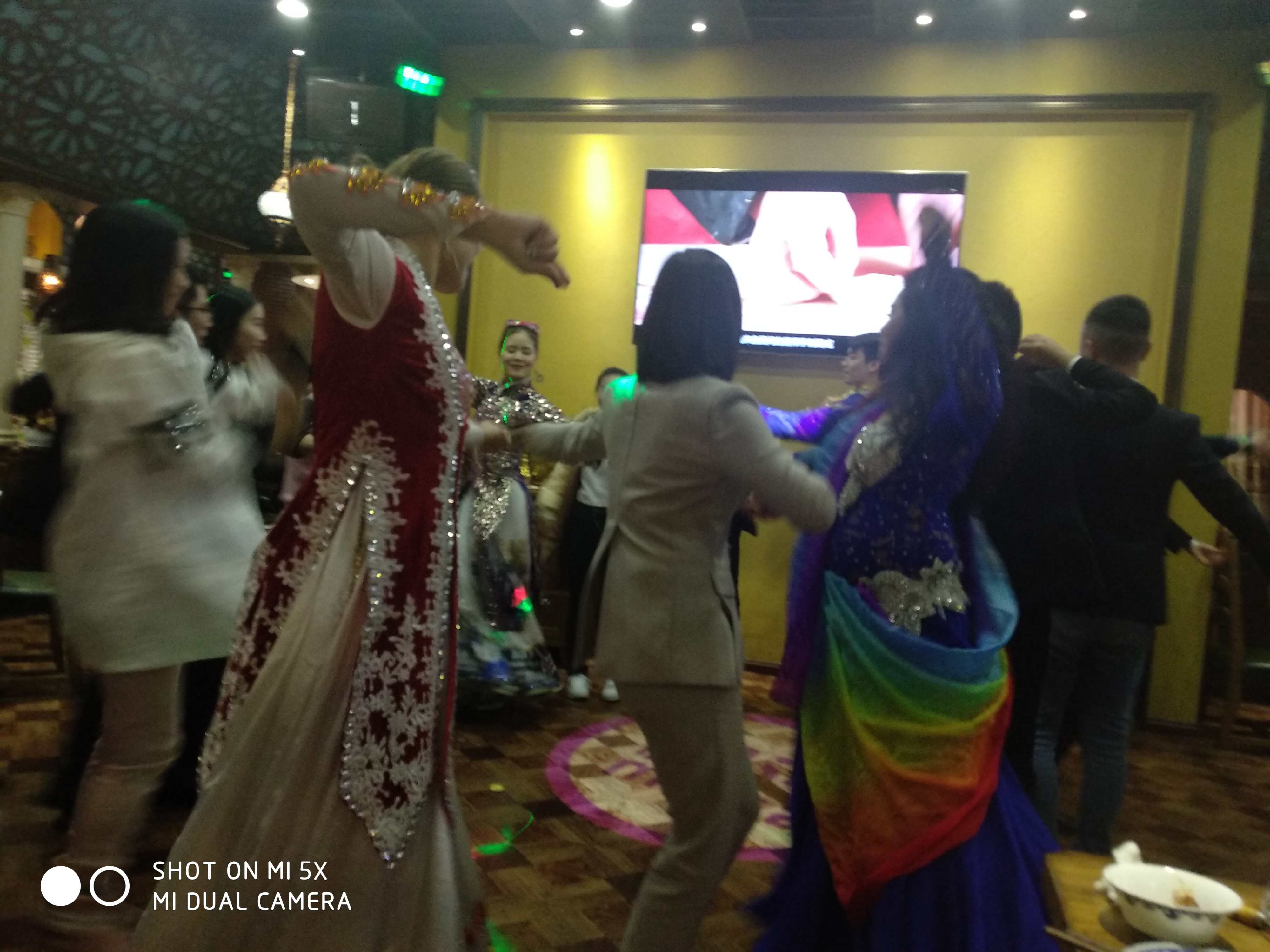 網(wǎng)聯(lián)狂歡 網(wǎng)聯(lián)狂歡